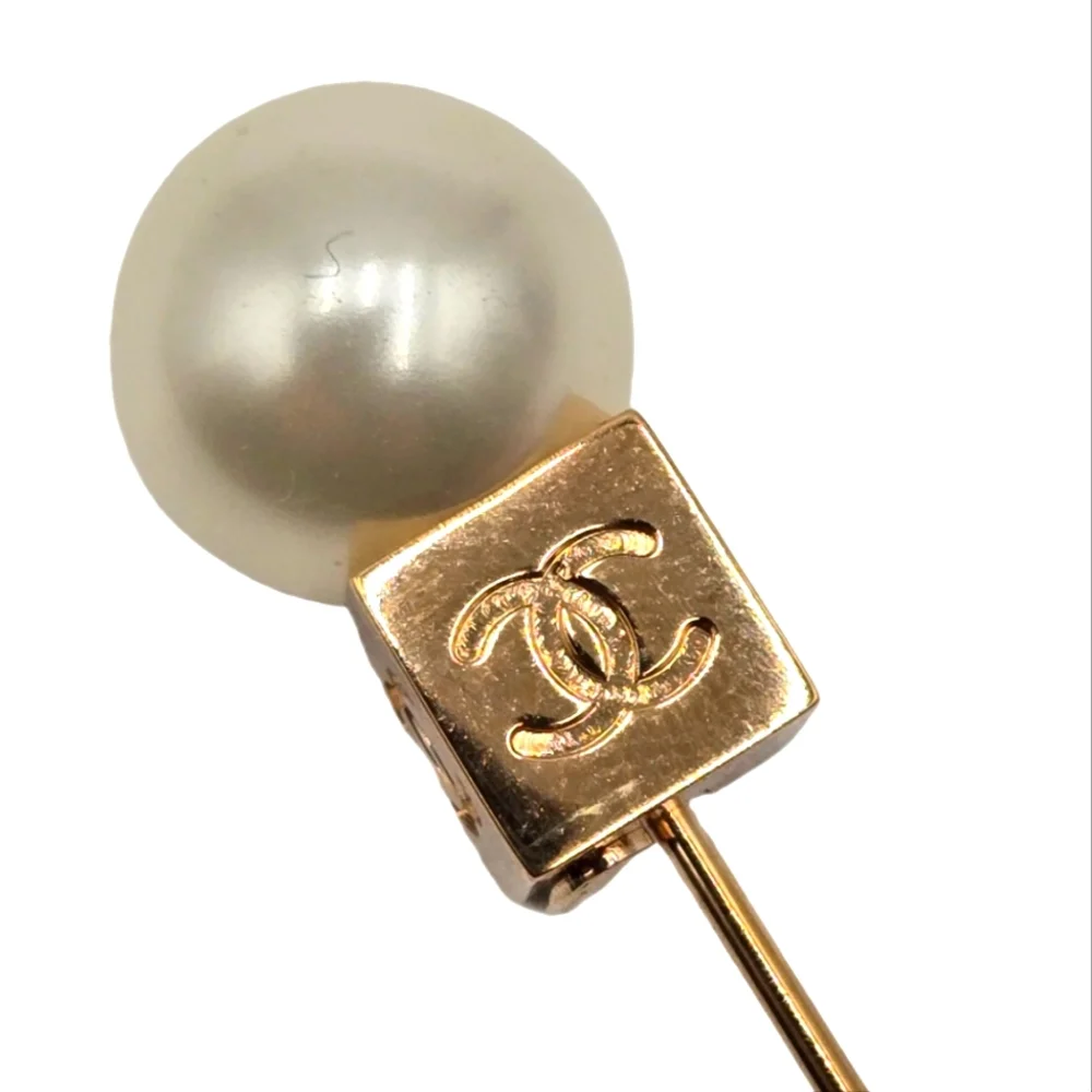 #22 - AUTHENTIC Chanel Gold Pin Brooch Golden - VINTAGE - Picture 10 of 13